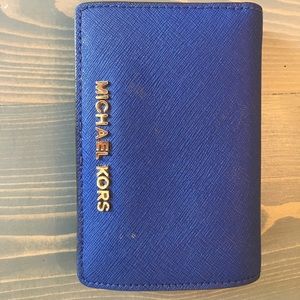 Michael Kors jet set leather md wallet blue